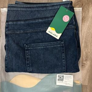NWT Halara denim leggings